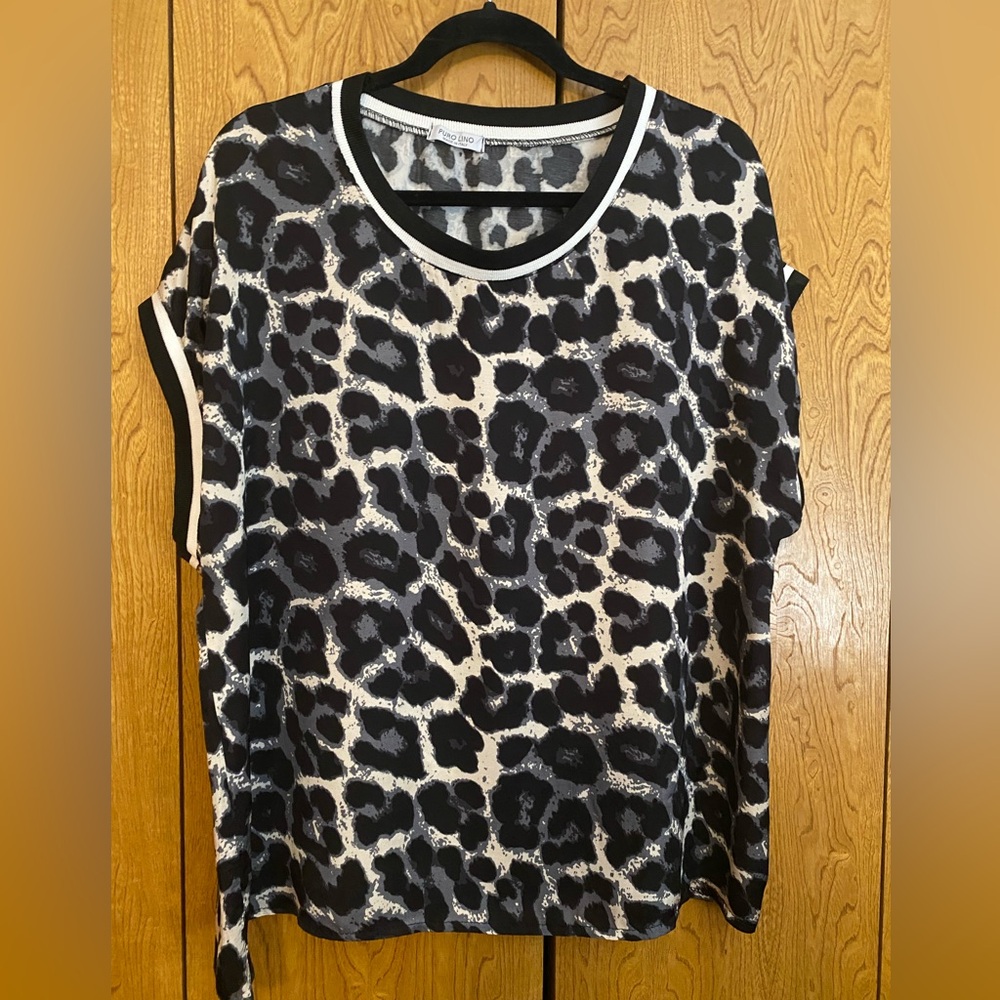 Leopard Print Short Sleeve Top - Black & Cream